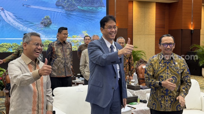 Kurangi Subsidi BBM Alasan Menkeu Purbaya Sepakat Berikan Insentif Kendaraan Listrik Mulai Juni