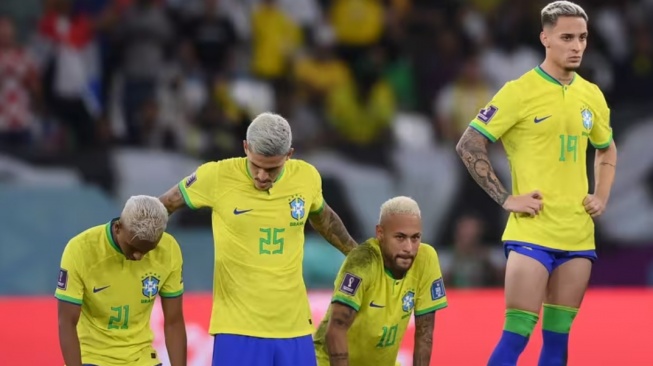 Simak profil lengkap Timnas Brasil, sang raja sepak bola dunia yang mengincar gelar keenam. Ulasan taktik, pemain kunci, dan fakta unik Selecao di Piala Dunia 2026. (FIFA)