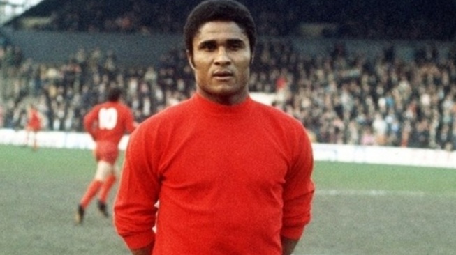 Eusebio da Silva Ferreira merupakan sosok fenomenal yang dikenal sebagai salah satu pemain sepak bola terbaik sepanjang masa milik tim nasional Portugal. (Istimewa)
