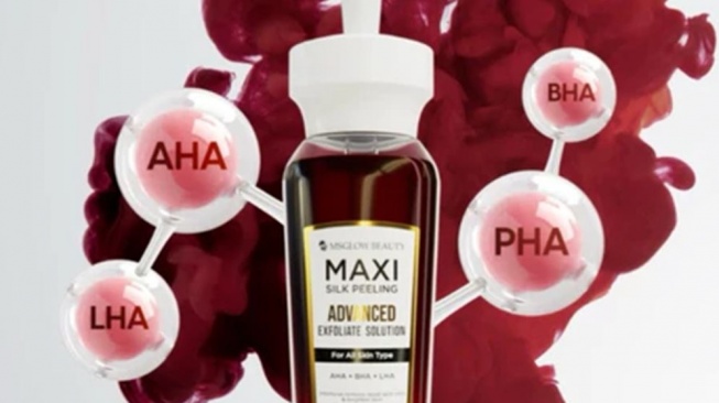 Peeling serum untuk flek hitam. (Shopee)