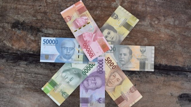 Rupiah Tembus Rp17.391, Sinyal Bahaya atau Puncak Krisis bagi UMKM?