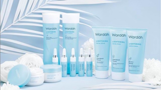 Urutan Skincare Wardah Lightening Pagi dan Malam yang Benar agar Wajah Cerah Maksimal