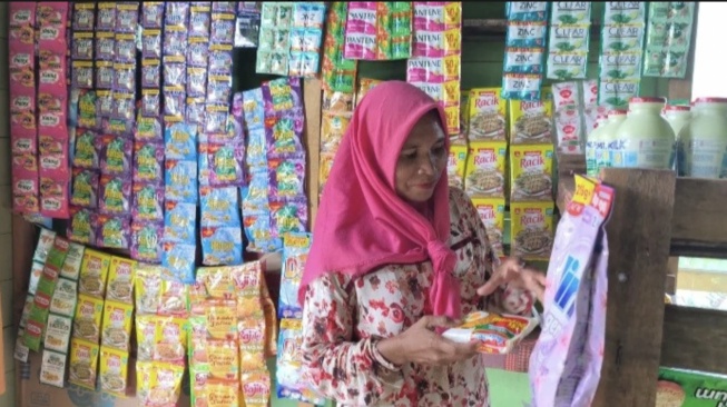 Berkat Sekolah Rakyat, Anak dan Keluarga Ini Tak Lagi Makan Nasi Berlauk Garam
