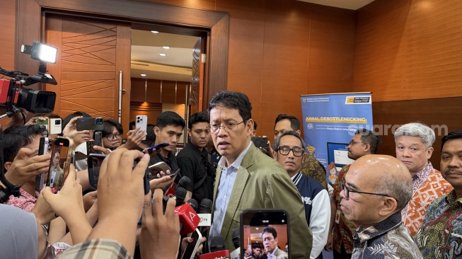 Menteri Keuangan Purbaya Yudhi Sadewa saat ditemui di Kantor Kemenkeu, Jakarta, Kamis (7/5/2026). [Suara.com/Dicky Prastya]