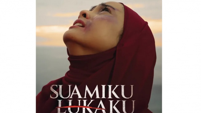 Sinopsis Film Suamiku Lukaku, Kisah Pilu Acha Septriasa Hadapi KDRT dari Baim Wong