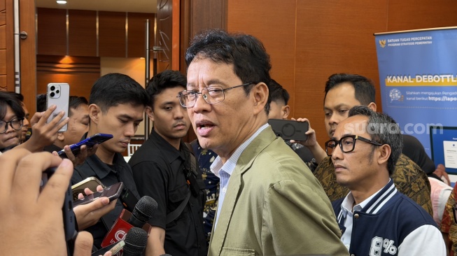 Purbaya Tak Berhentikan Posisi Dirjen Bea Cukai Usai Namanya Terseret Dakwaan Suap KPK
