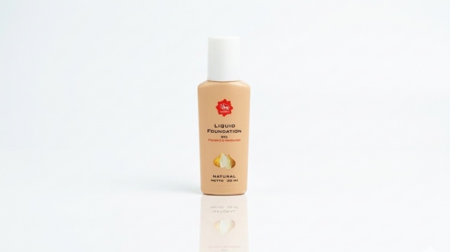 Liquid Foundation with Bengkuang Extract