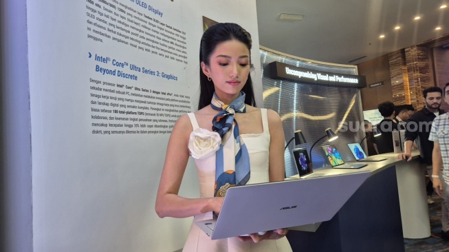 Harga ASUS ExpertBook Ultra di Indonesia, Laptop AI Premium Super Ringan dengan Intel Core Ultra