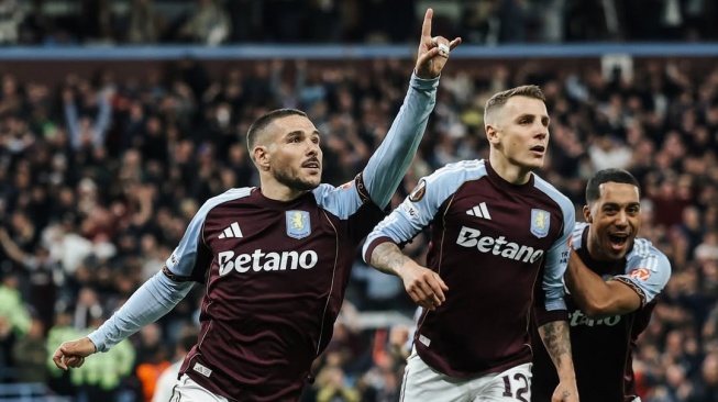 Selebrasi Aston Villa saat mengalahkan Nottingham Forest. (Instagram/@astonvilla)