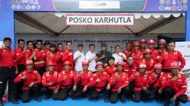 APP Group mengikuti apel siaga bersama sekitar 1.600 personel gabungan yang terdiri dari TNI, Polri, BPBD, instansi pemerintah, dunia usaha, serta kelompok masyarakat peduli api. (Dok: APP Group)