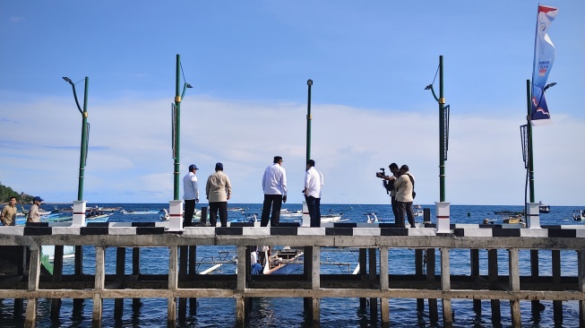 Prabowo Tinjau Kampung Nelayan Merah Putih di Gorontalo. (Suara.com/Novian)