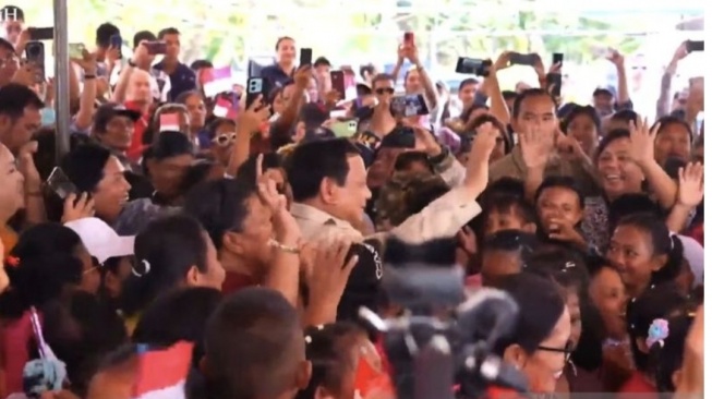 Pecah! Prabowo Joget Tabola Bale Bareng Warga Miangas Usai Hadiri KTT ASEAN