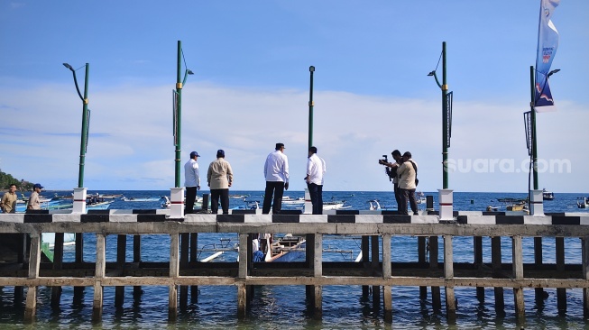 Momen Akrab Presiden Prabowo Dialog di Atas Perahu: Borong Keluhan Nelayan Gorontalo