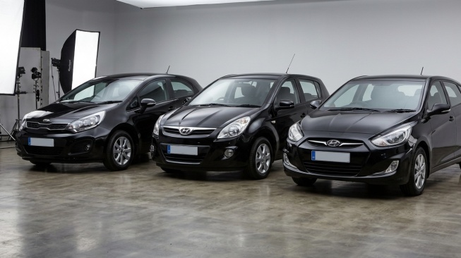 Mobil Harian Harga Mirip Motor 250cc: Mending Hyundai Grand Avega Hatchback, i20, atau Kia Rio?