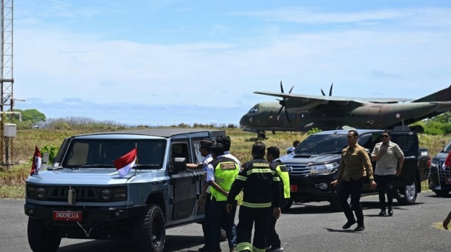 Tak Dijemput Maung Garuda, Ini Dia Mobil Berpelat 'Indonesia' di Pulau Miangas yang Dipakai Prabowo (Dok. Sekretariat Kabinet)