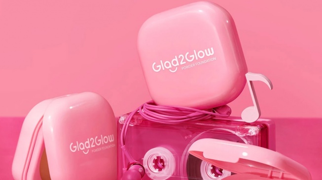 Glad2Glow Perfect Blurring Powder Foundation (Shopee)