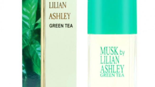 Musk By Lilian Ashley Eau de Toilette Green Tea. [Shopee]