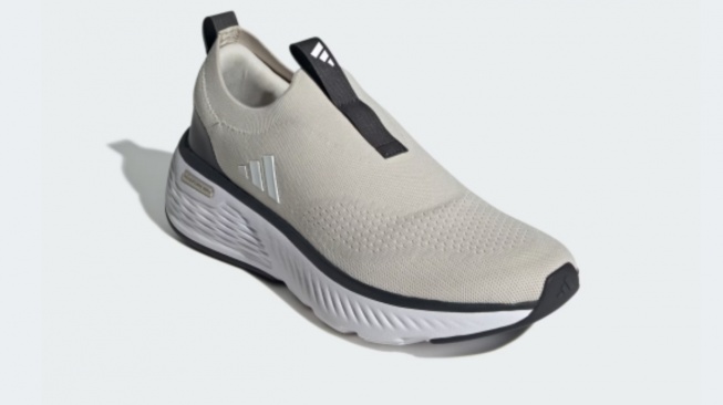Sepatu Cloudfoam Go Sock. [Adidas]