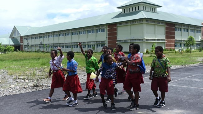 Banyak perubahan yang dirasakan masyarakat Papua Tengah, terutama di wilayah sekitar operasional PT Freeport Indonesia (PTFI). Di sisi pendidikan, PTFI mendukung pembangunan fasilitas belajar mulai dari tingkat PAUD hingga sekolah menengah. (Dok: ptfi.co.id)