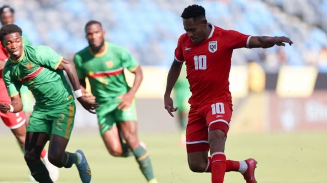 Dulu Main Tanpa Alas Kaki, Ismael Diaz Kini Targetkan Panama Permalukan Inggris di Piala Dunia 2026