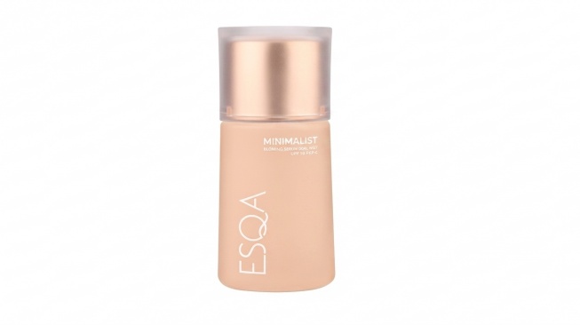  ESQA Minimalist Blurring Serum Skin Tint SPF 35 PA++
