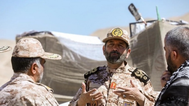 Divisi elite IRGC Iran menggelar latihan anti-helikopter skala besar di Teheran untuk meningkatkan kesiapsiagaan tempur dan pertahanan wilayah. [Tasnim News]
