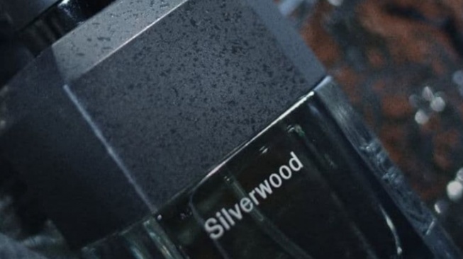 Kahf Silverwood Extrait de Parfum. [Kahf]
