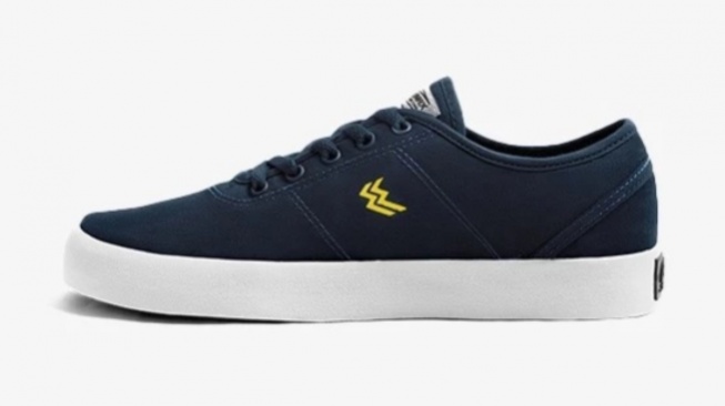  Geoff Max Ethan Navy White.[Shopee/Geoff Max]