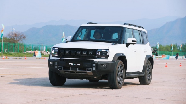 JETOUR G700 dalam sesi pengujian di Beijing. (Foto: JETOUR)
