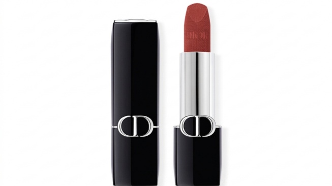 5 Lipstik Lokal Alternatif Rouge Dior Lipstick yang Nyaman Dipakai Seharian