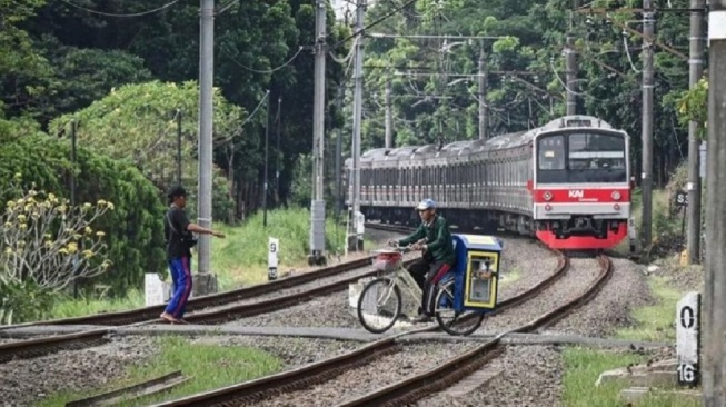 Sikat Jalur Maut! KAI Daop 1 Jakarta Targetkan Tutup 40 Perlintasan Liar di 2026