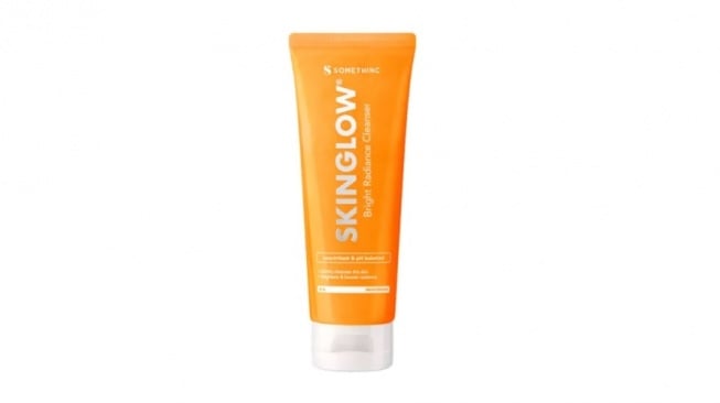 Somethinc Skinglow Bright Radiance Cleanser (Shopee)