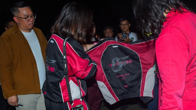 Aktor Sung Kang berkolaborasi dengan MaxDecal dan Kemenekraf untuk majukan industri otomotif dan kreatif Indonesia. (Foto: MaxDecal)
