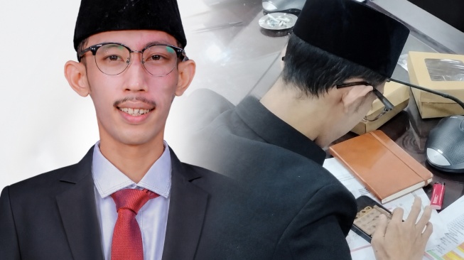 Achmad Syahri Assidiqi Lulusan Mana? Politisi Gerindra Asyik Merokok dan Main Gim saat Rapat