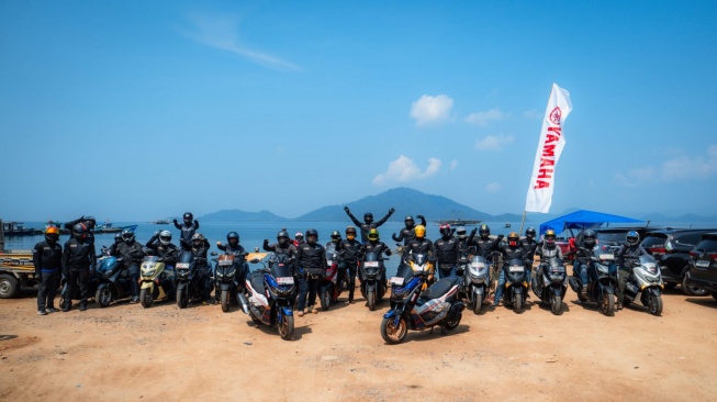Eksplorasi Gerbang Pulau Sumatera Bersama MAXI Tour Boemi Nusantara