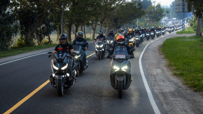 City Ride di Lampung Selatan dalam perjalanan touring MAXI Tour Boemi Nusantara Jakarta - Lampung yang berlangsung pada 8 Mei - 11 Mei 2026. (Foto: SUARA.COM/Manuel Jeghesta)