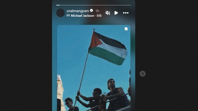 Bintang Timnas Indonesia, Ragnar Oratmangoen ikut dukung aksi Lamine Yamal kibarkan bendera Palestina. (Instagram/@0ratmangoen)