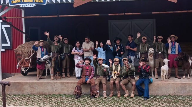 Libur Sekolah: Ajak Anak Main ke Peternakan, Bisa Nonton Animal Show
