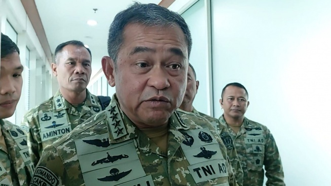 Kasad Maruli Tegaskan Pembubaran Nobar Film 'Pesta Babi' Permintaan Pemda, Bukan Instruksi TNI