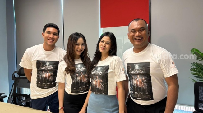 Bintang film Dukun Magang saat berkunjung ke kantor Suara.com di kawasan Palmerah, Jakarta Barat pada Senin, 18 Mei 2026 [Suara.com/Tiara Rosana].