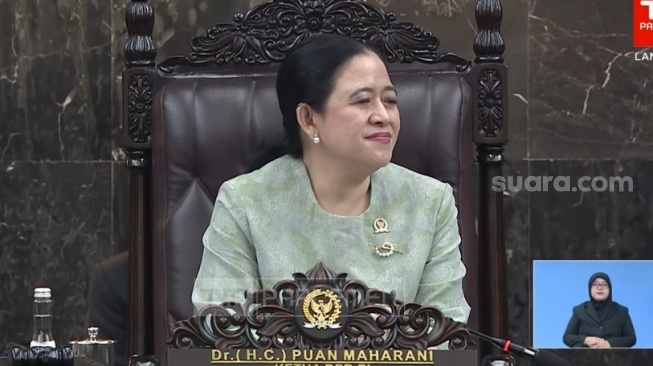 Puan Maharani Senyum-senyum Usai Prabowo Puji dan Terima Kasih ke PDIP di Paripurna