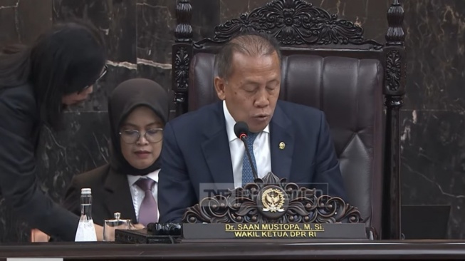 Tok! DPR RI Setujui RUU Polri Jadi Usul Inisiatif DPR