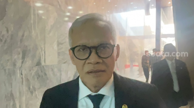 PDIP Respons Pujian Prabowo: Kami Tak Nyinyir, Tapi Tetap Kritis