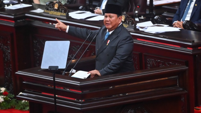 Presiden Prabowo Subianto menyampaikan pidato dalam Rapat Paripurna ke-19 DPR RI Masa Persidangan V Tahun Sidang 2025-2026 di kompleks Parlemen, Jakarta, Rabu (20/5/2026). [ANTARA FOTO/Rivan Awal Lingga/app/kye]