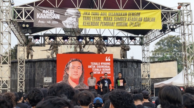 Konser di Titik Nol Jogja, Ratusan Anak Muda Serukan Kebebasan Bersuara