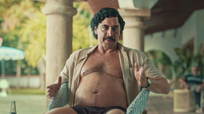 Film Loving Pablo yang dibintangi Javier Bardem dan Penelope Cruz akan tayang pada Kamis (21/5/2026) malam ini pukul 23.00 WIB di Trans TV. [YouTube]
