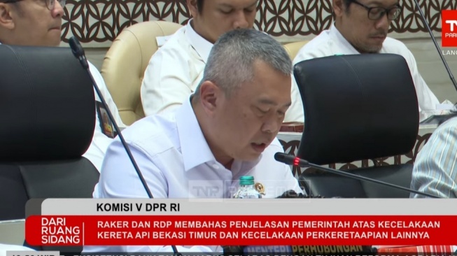 Kronologi Tragedi Bekasi Timur: Berawal dari Taksi Mogok yang Picu Kerumunan di Rel