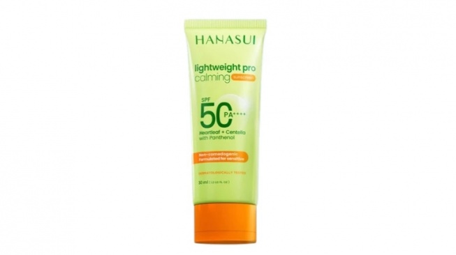 Hanasui Lightweight Pro Calming Sunscreen SPF50 PA++++ (Shopee)