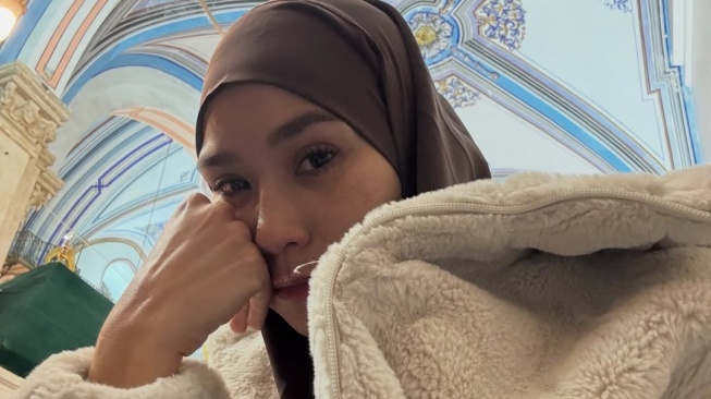 Aksi Heroik Zaskia Adya Mecca: Selamatkan Gadis Misterius yang Menangis di Pinggir Tol
