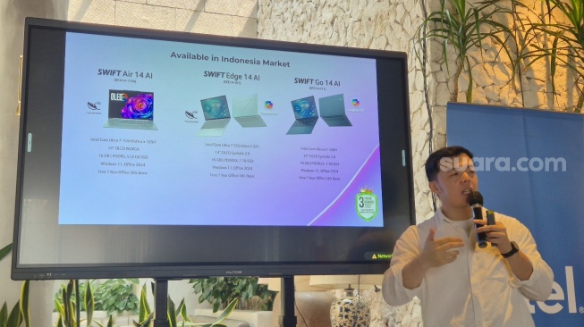 Consumer and Gaming Notebook Product Manager Acer Indonesia, Matius Tirtawirya dalam jumpa pers di Jakarta, Kamis (21/5/2026). [Suara.com/Dythia] 